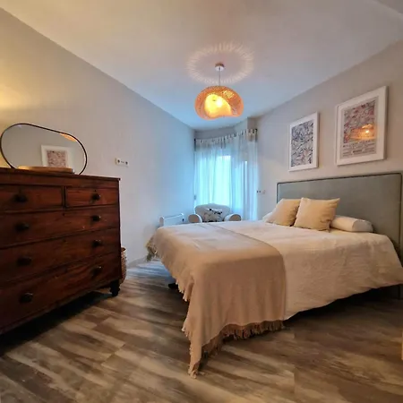 Tuca - Cozy Duplex With Private Parking Betren -